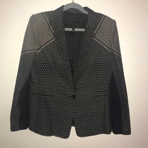 BCBG MaxAzaria fashion blazer. Large